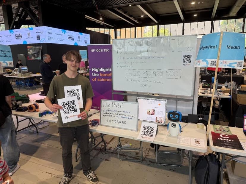 MyFriend / DigiPřítel booth at Maker Faire Prague